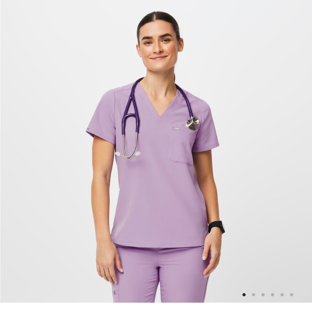 Figs Women's Scrub Set in Lavender